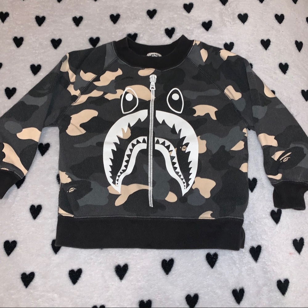City camo shark bape crewneck